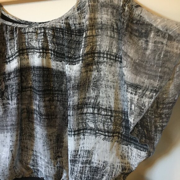 Ispiri Abstract Print 2 in 1 Flutter Sleeve & Tank Top - Picture 5 of 16